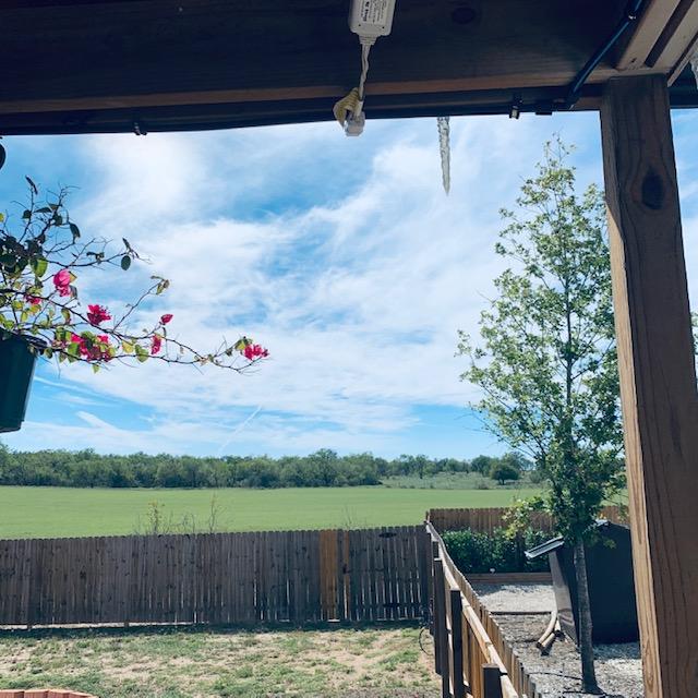 Today is a glorious day outside, not even 80° yet and it is already 4:15pm. Time to plant a winter garden now!