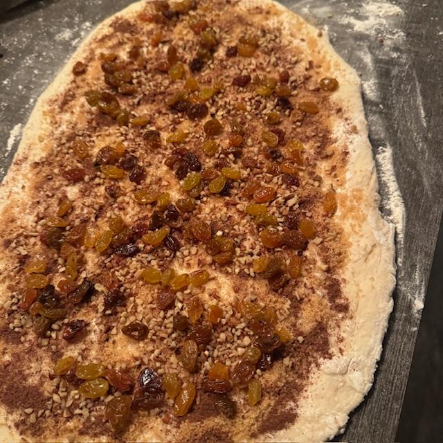 cinnamonrollsspreadout