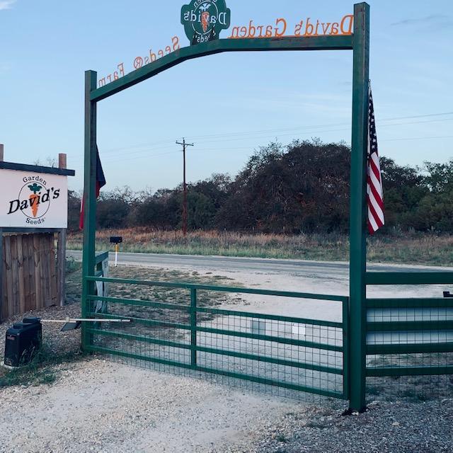 Here is our closed gate just so you can see what it looks like.