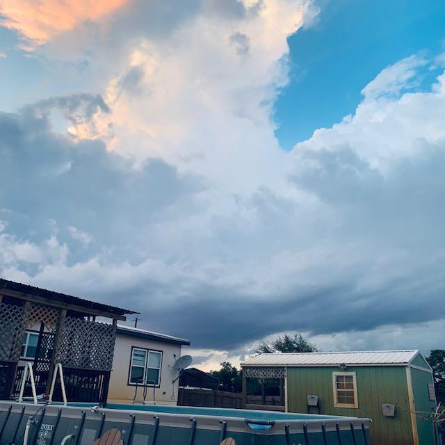 Today, we thought we would get rain, but the storm clouds quickly dissipated and they did not come back.