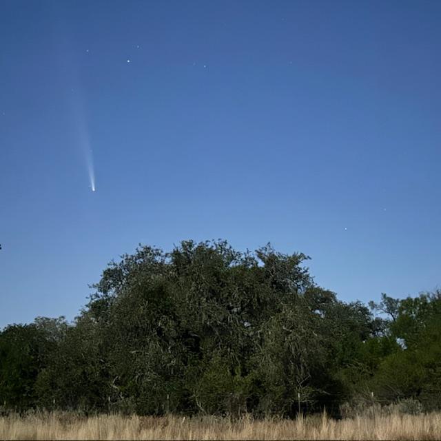 Is this not so cool? When I was 16, I took an astronomy class and that quarter, there was a comet. I looked for it at 3am and found it. It was much brighter than this one.