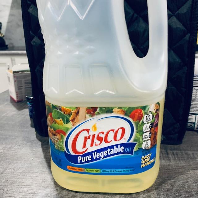 This bottle of Crisco says it is soy oil.