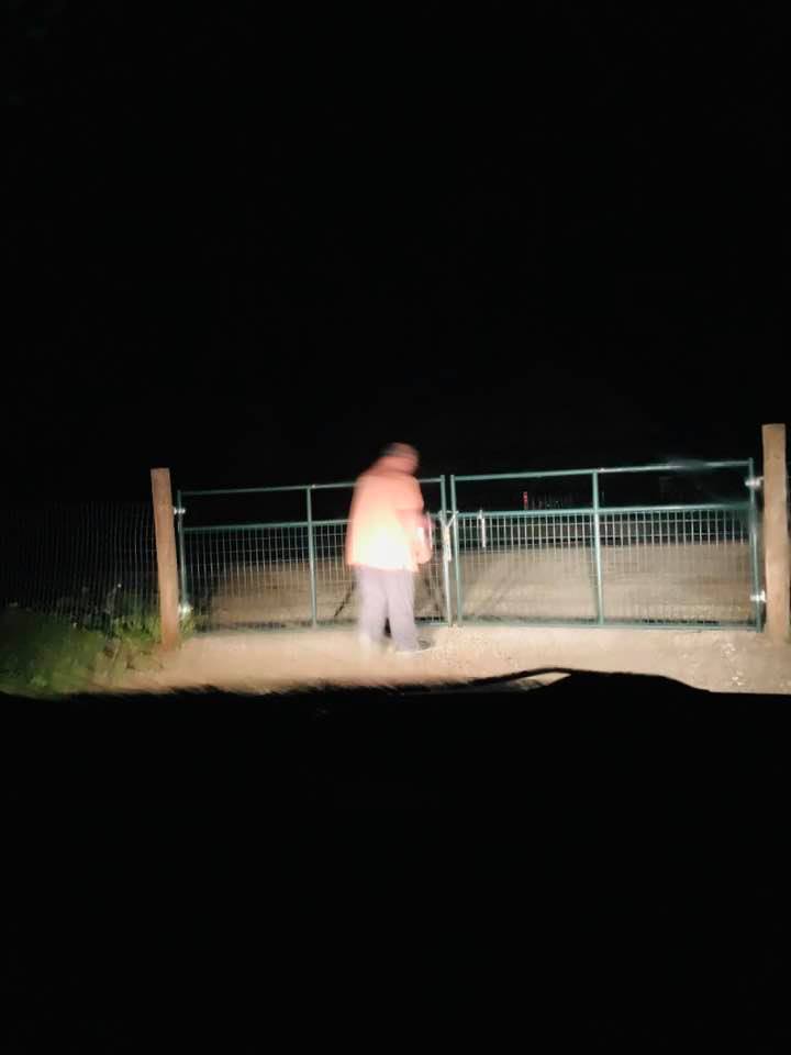 What a way to start a birthday, leaving the farm at 6am to go fill orders, thousands of them. This is how it went until June.