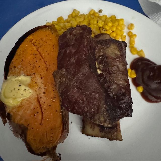 The dino ribs were tasty.