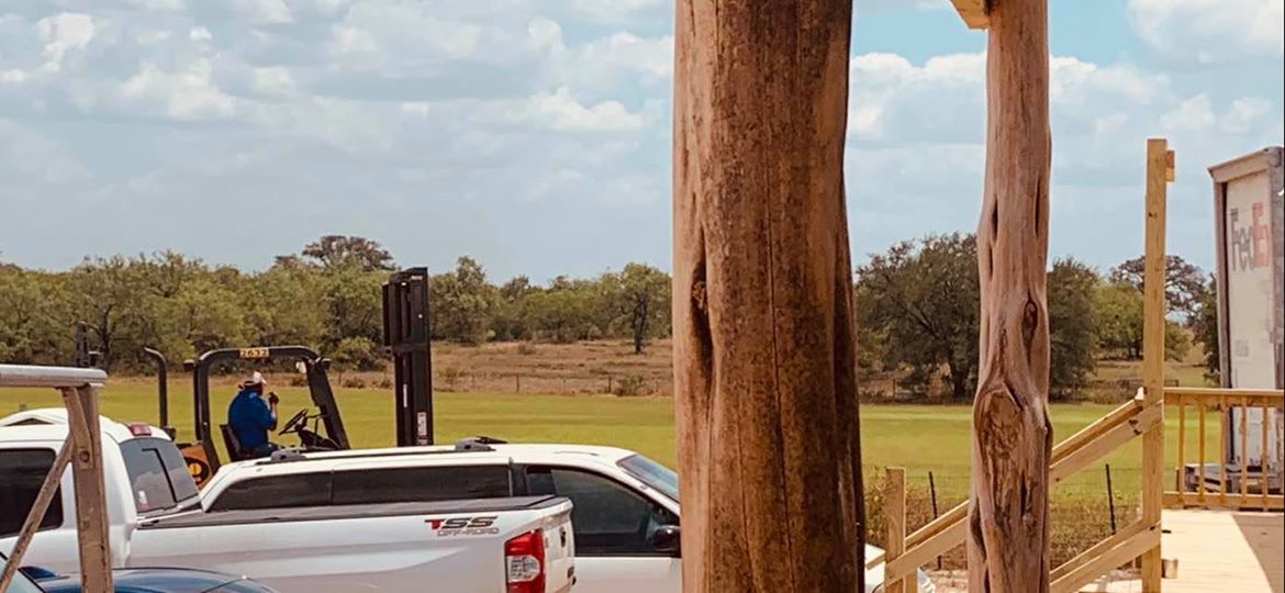 A small vehicle finally arrived and pulled him out of the sand. He is on his way! #16 in the books. A small vehicle finally arrived and pulled him out of the sand. He is on his way! #16 in the books.