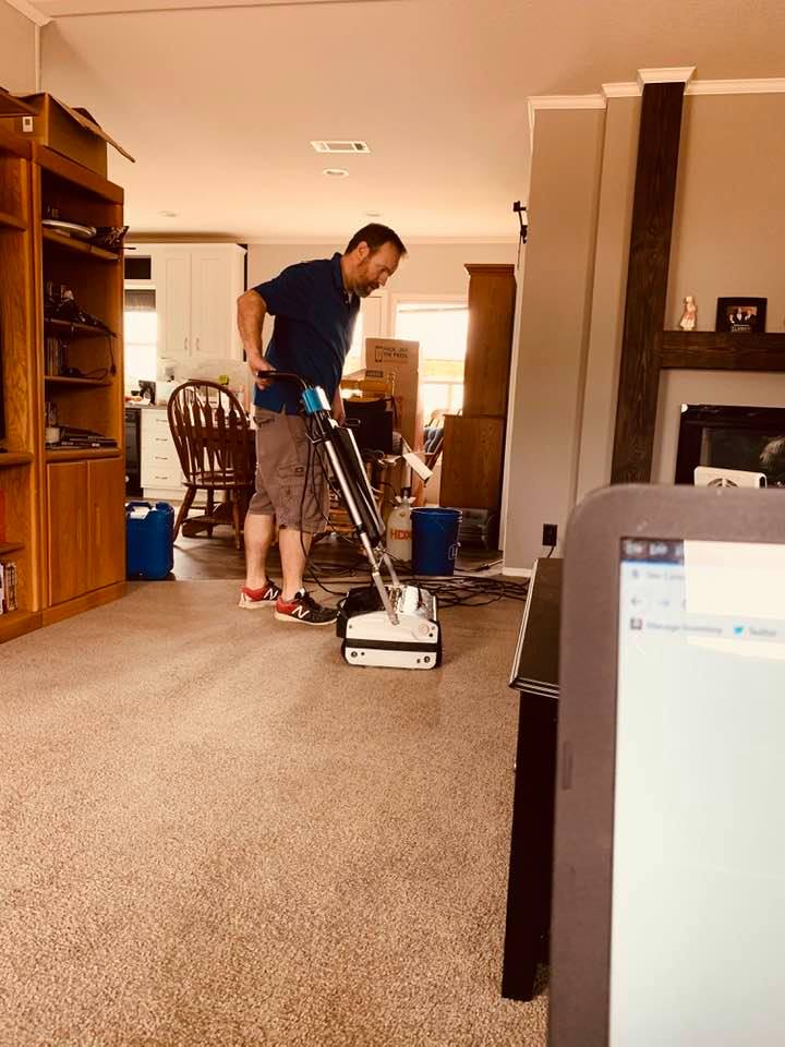 Josh owns KONA and does a great job on windows and carpets.