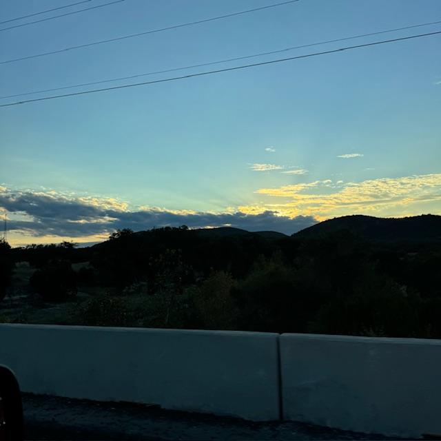 Sunset in Leakey as we were leaving to go back home.