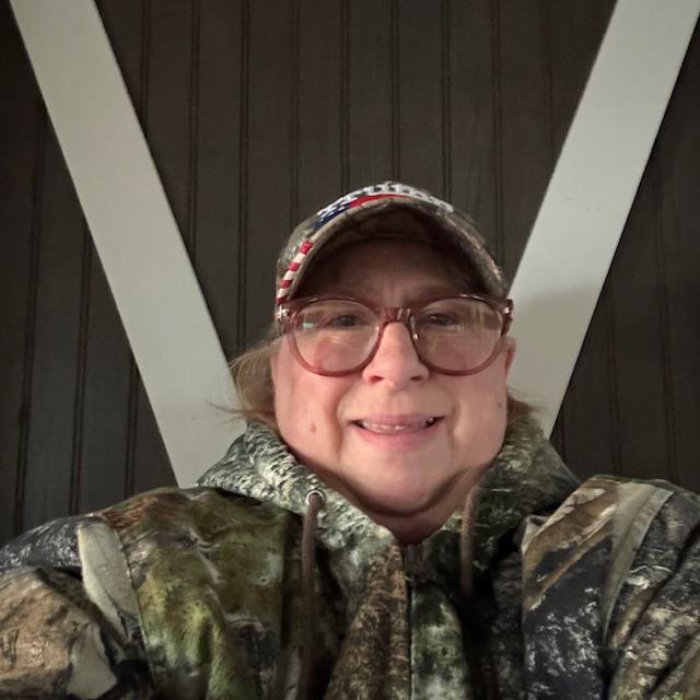 I bundled up in my camo jacket and hat to take care of the animals. Alexa said it felt like 20. I was taking no chances.