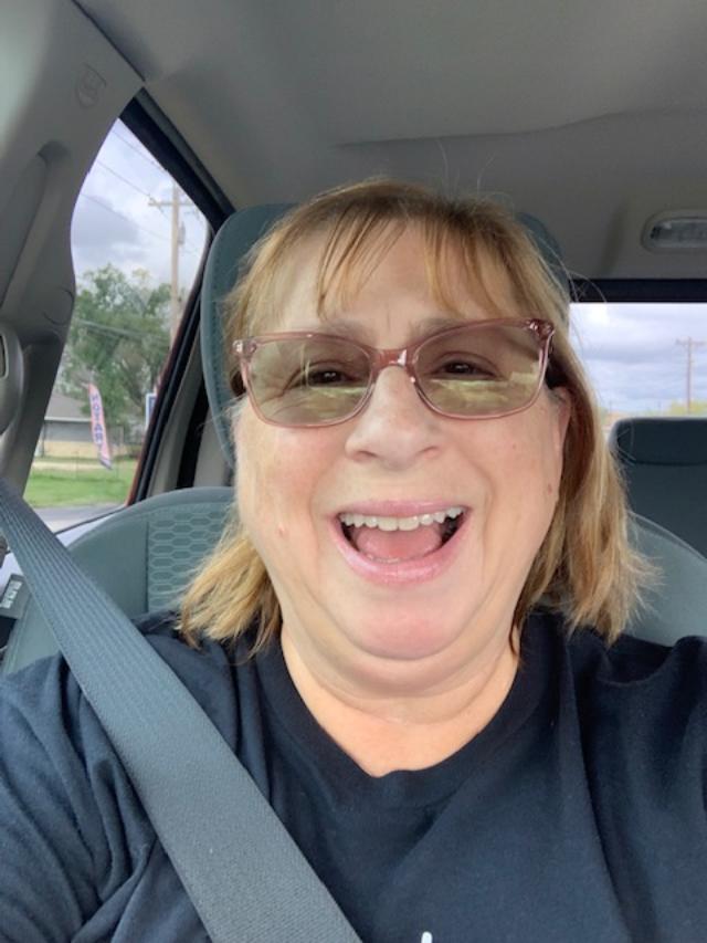 My new glasses. I can see again!