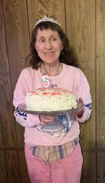 My sister sent this to me today. She made her cake.