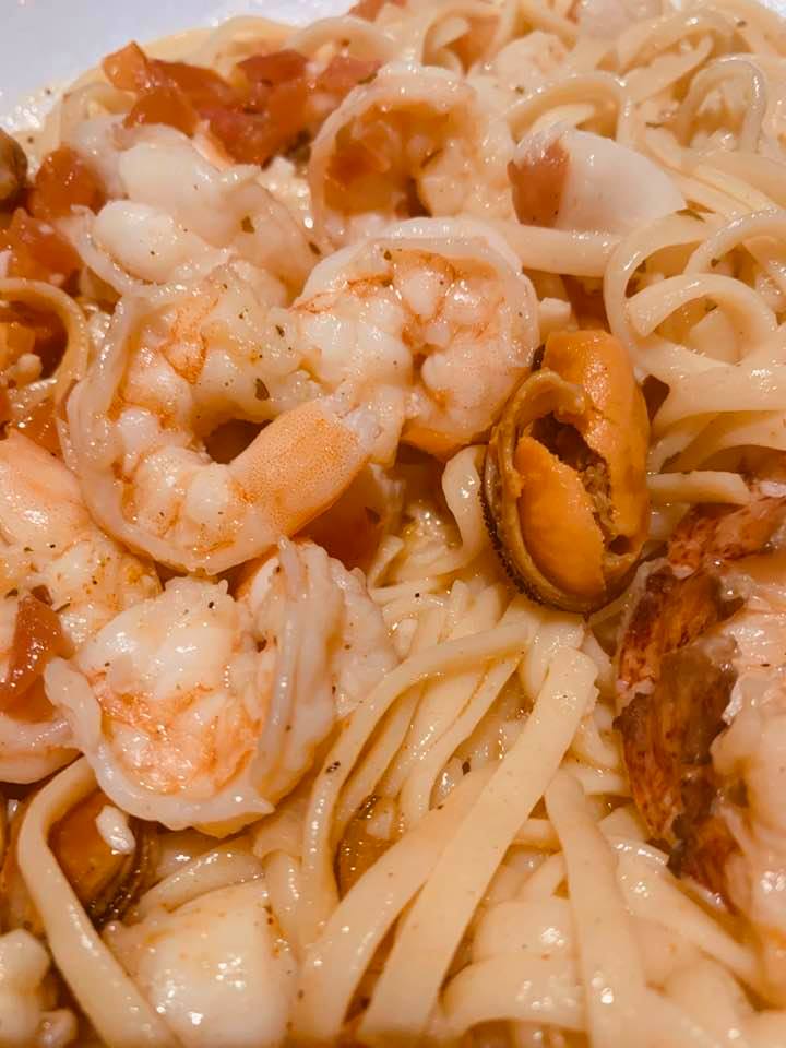 My delicious seafood from Red Lobster was served over linguine and it was so good!