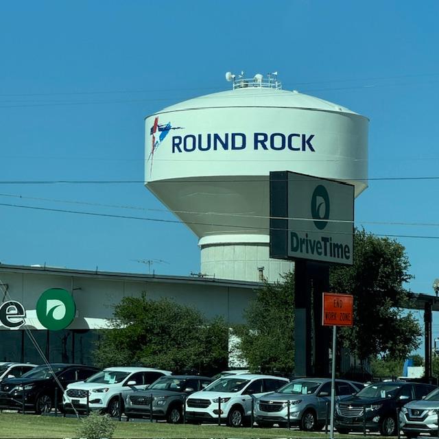 Here is the Round Rock water tower. Traffic was a mess, getting to be just like Austin.