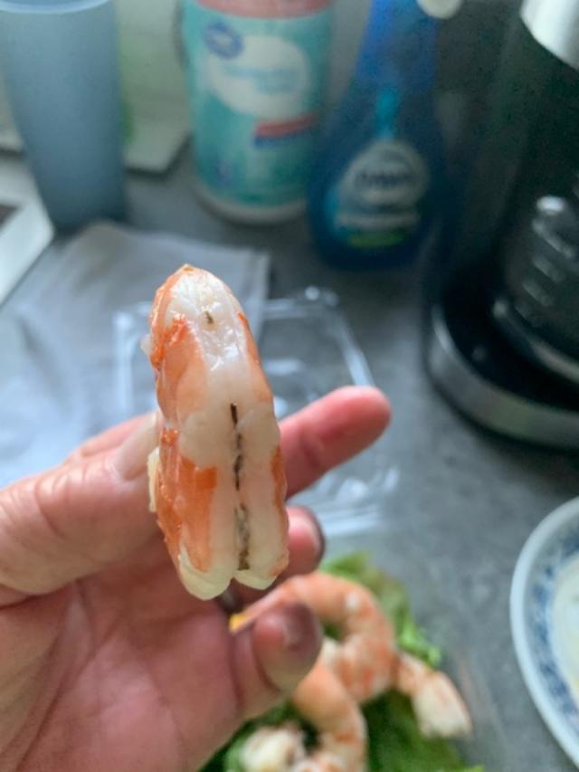 All of the shrimp are like this with most of the poop vein still partially there. Who wants to eat that?