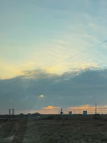 The sun looked pretty cool on our way into Devine.