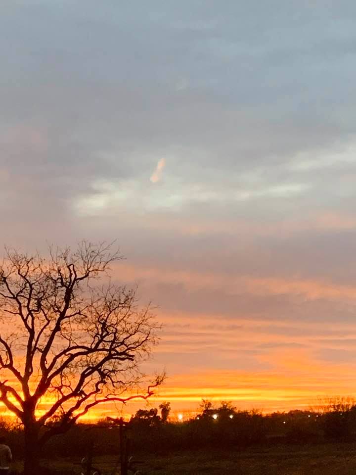 Sunset on the other side of Poteet was quite beautiful.