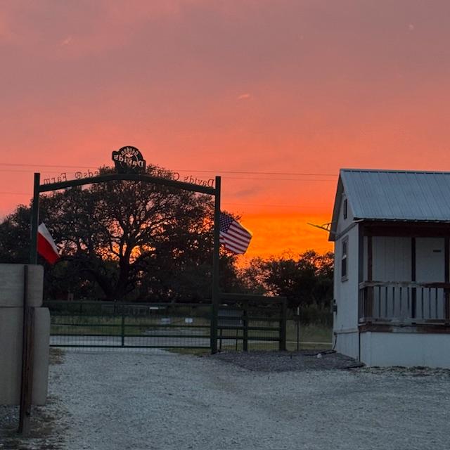 Look at the beautiful sunset that God gave us this evening!