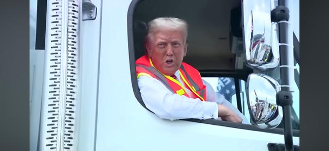 President Trump is awesome to do this for his supporters after Biden's insult.